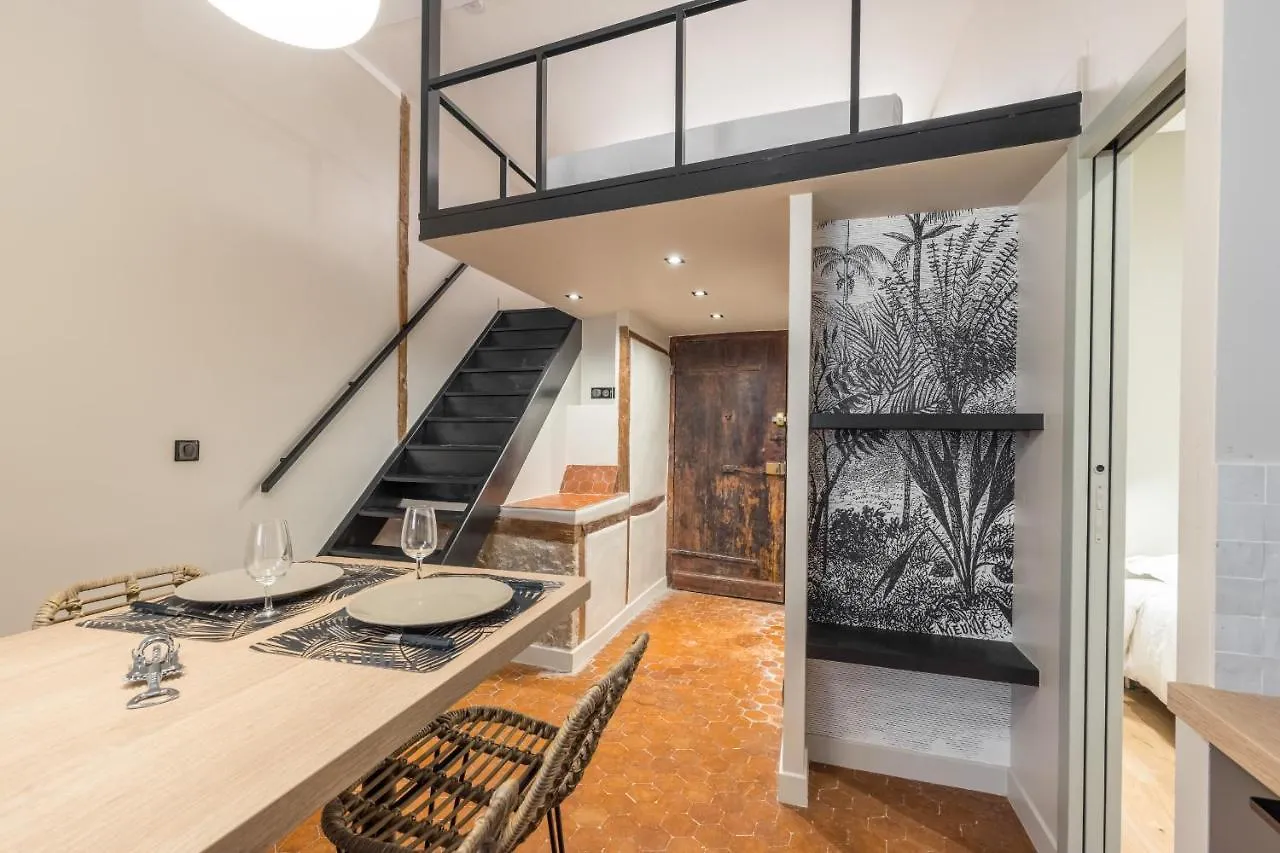 Charming 2 Bdr Old Town Daire Nice Fransa